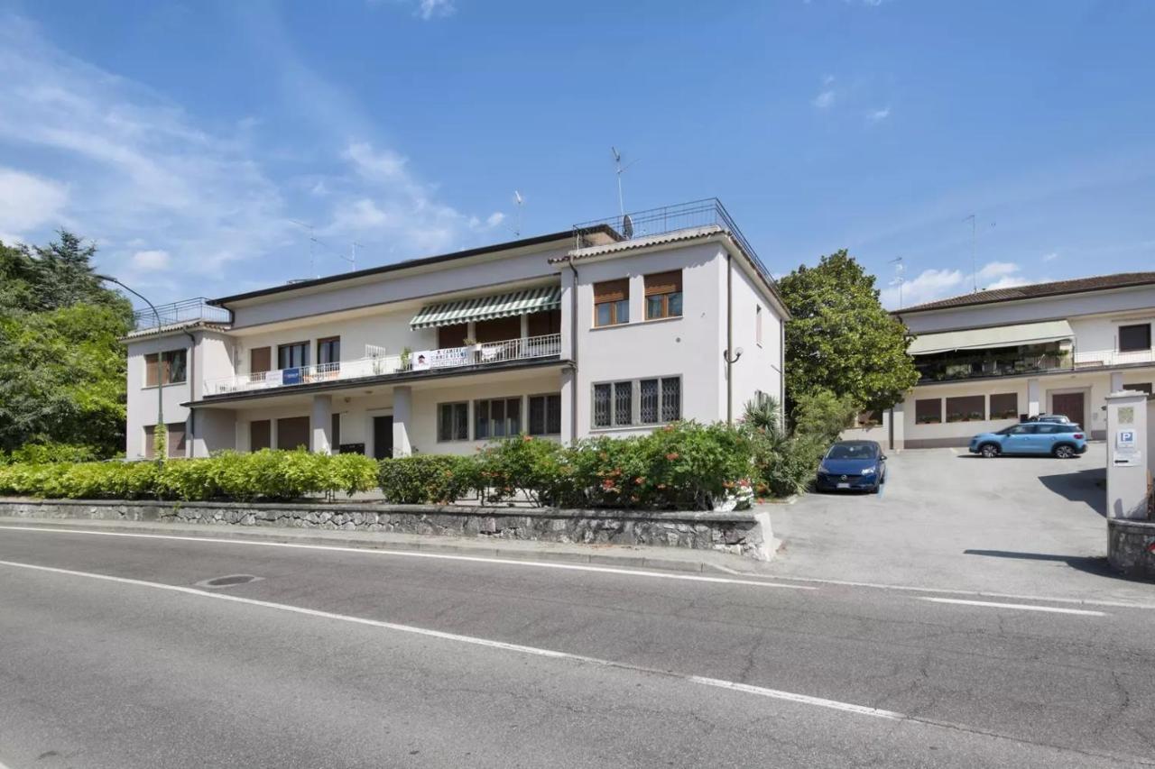 Civico 22 Apartment Peschiera del Garda Exterior foto