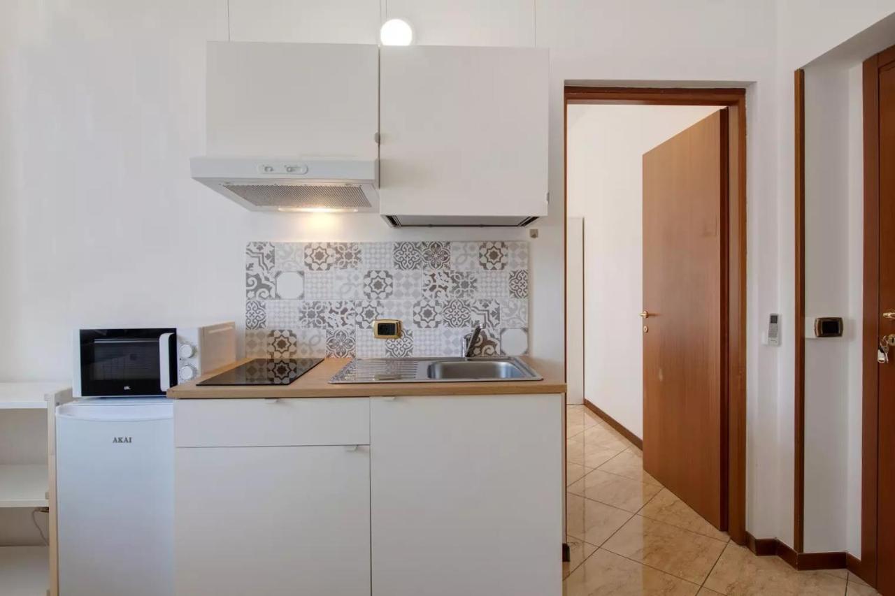 Civico 22 Apartment Peschiera del Garda Exterior foto