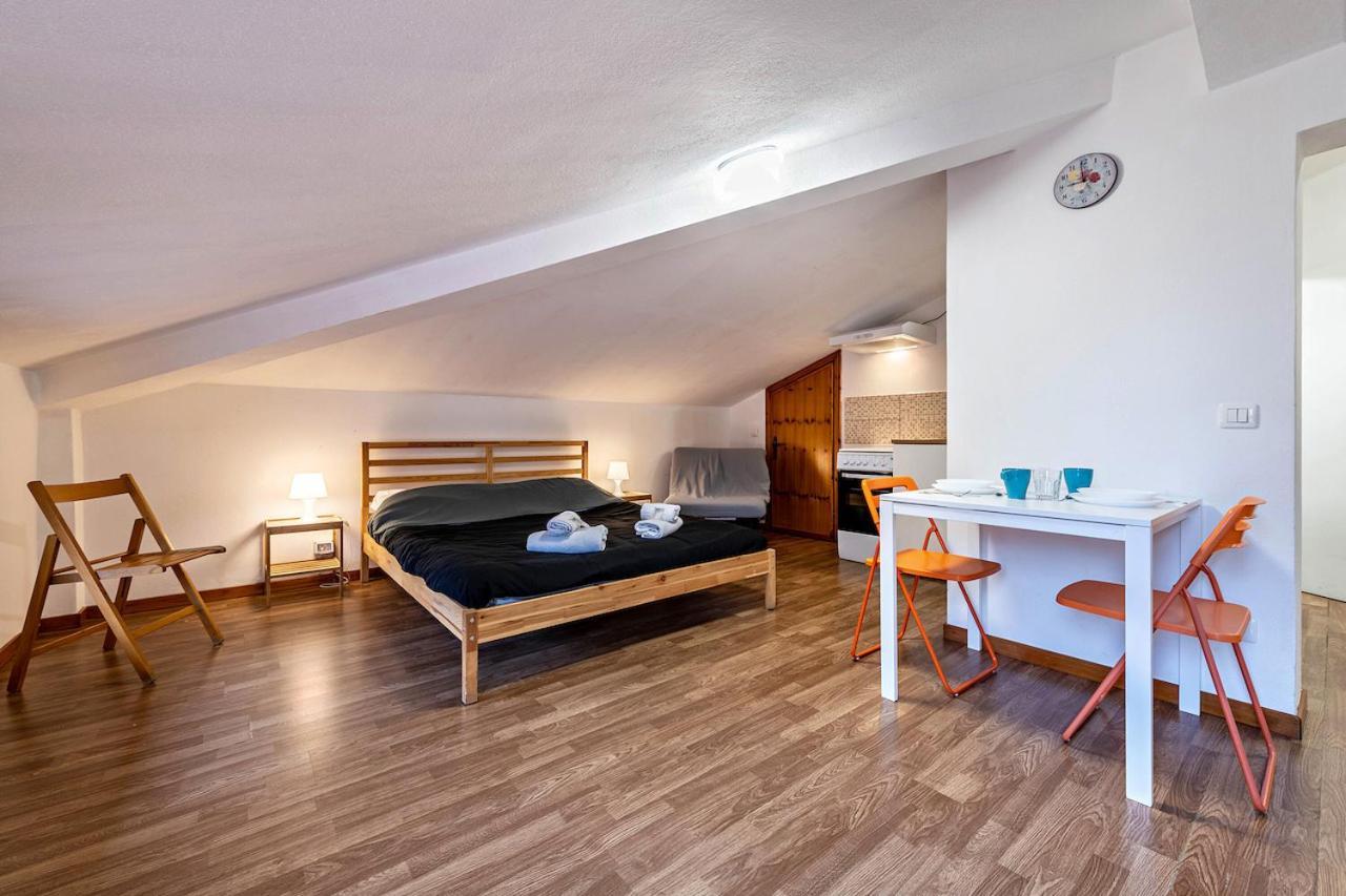 Civico 22 Apartment Peschiera del Garda Exterior foto