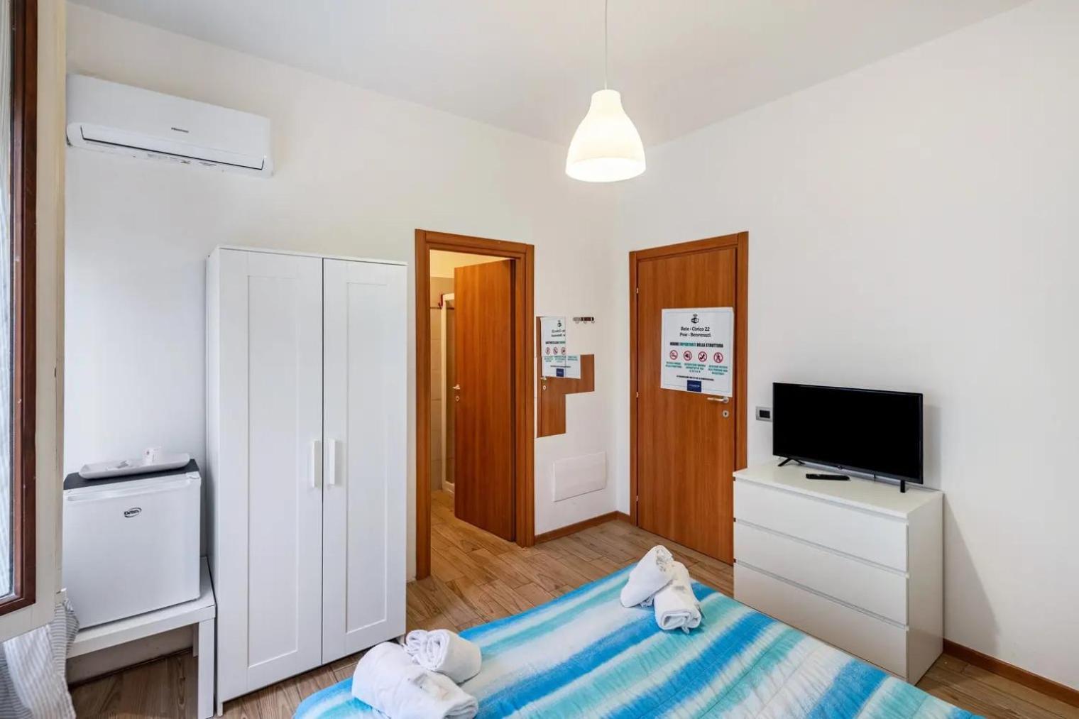 Civico 22 Apartment Peschiera del Garda Exterior foto